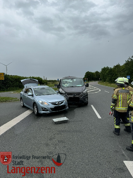 Verkehrsunfall mit zwei PKW