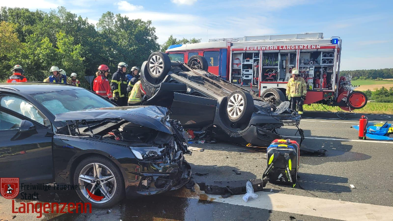Verkehrsunfall mit zwei PKW